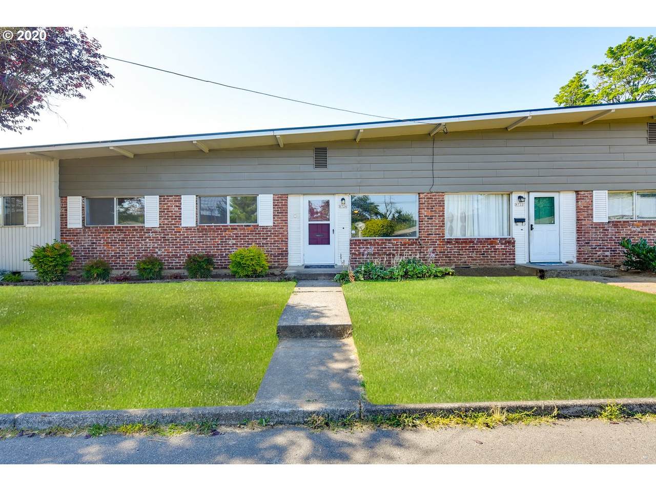8726 Hassalo St - Photo 1