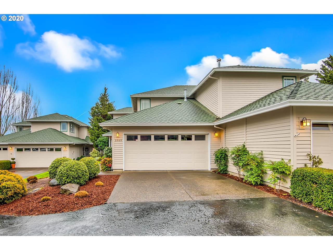 22105 Chelan Loop - Photo 1