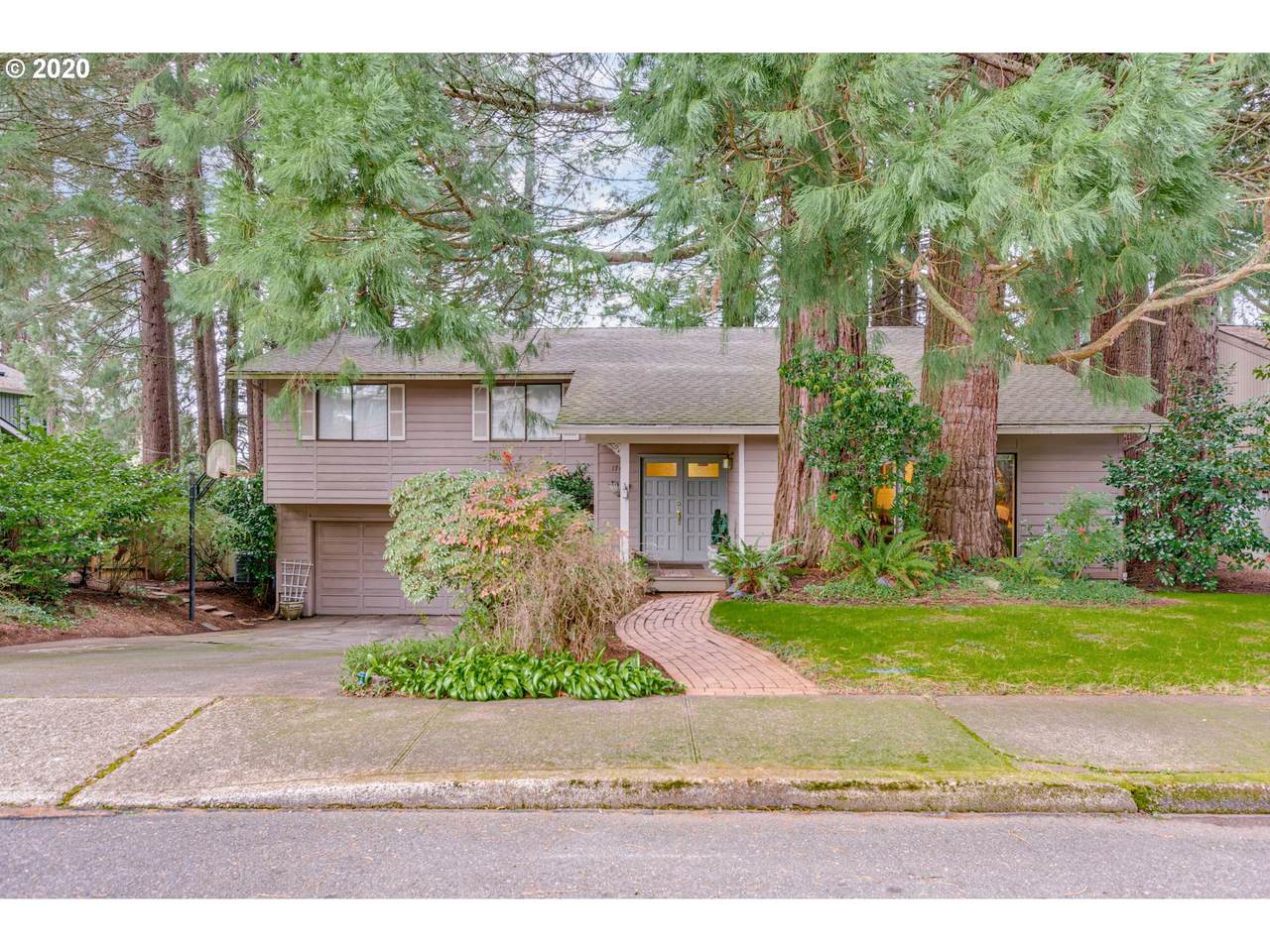 1745 Scotch Ave - Photo 1 1745 Scotch Ave - Photo 1