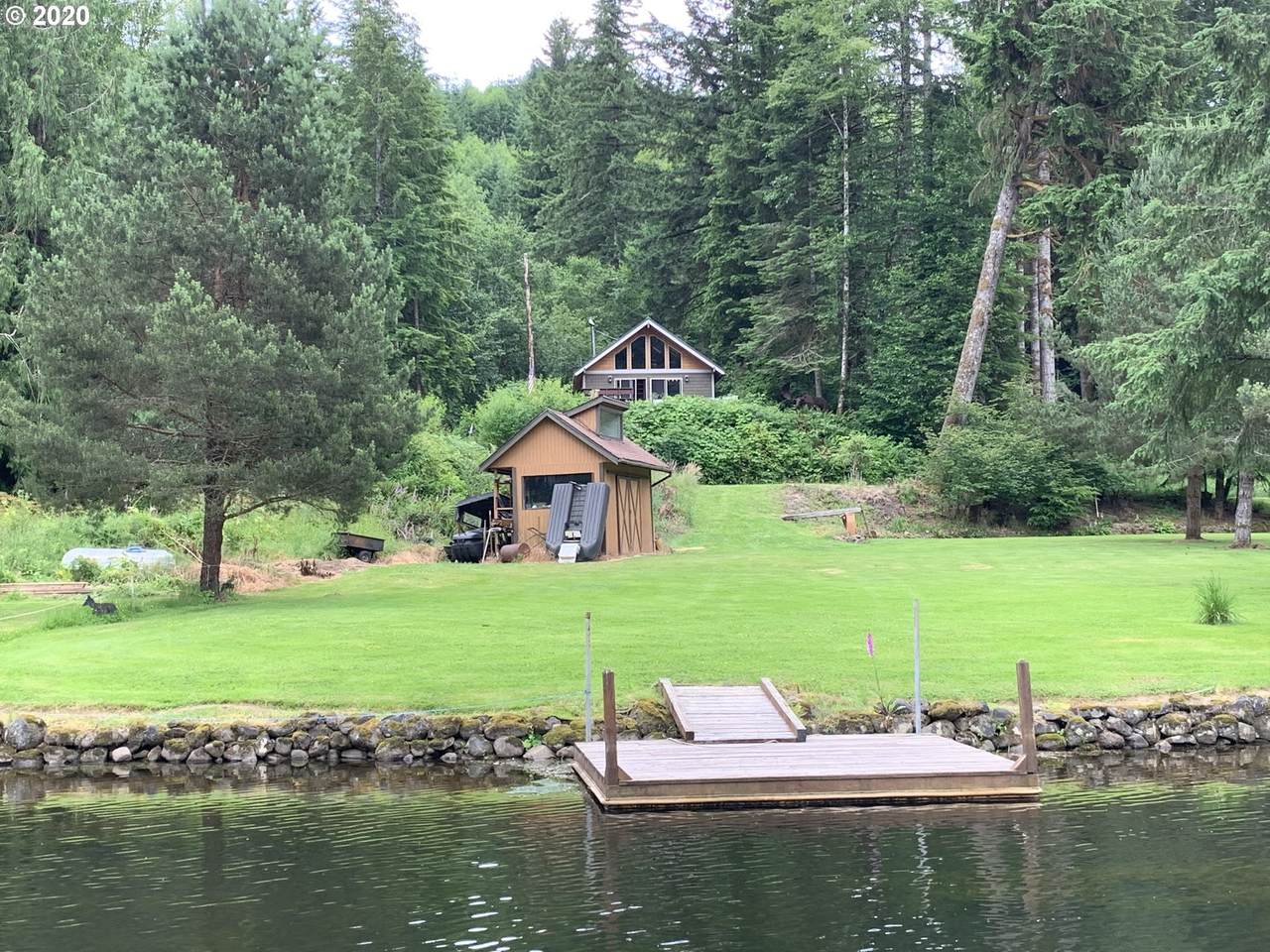 10037 Beach Dr - Photo 1