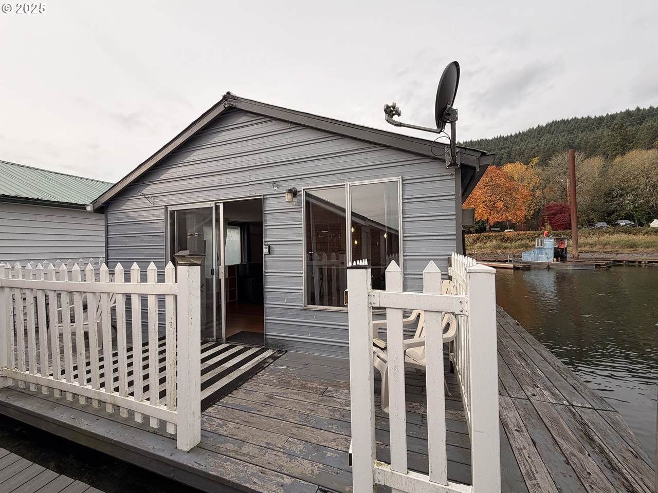 23524 St. Helens Rd - Photo 1