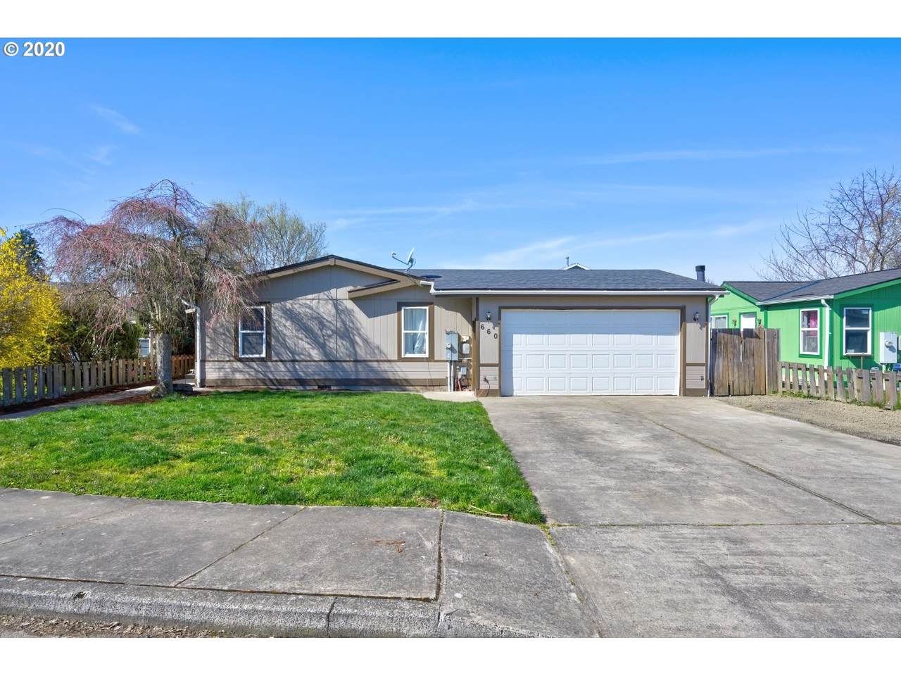 660 Zepher Way - Photo 1