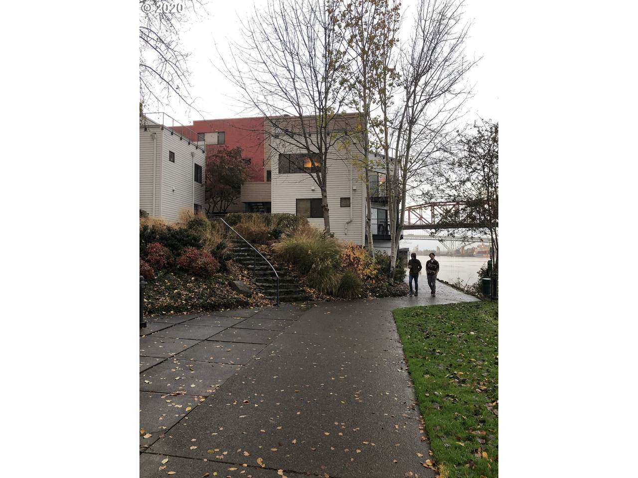820 Naito Pkwy - Photo 1