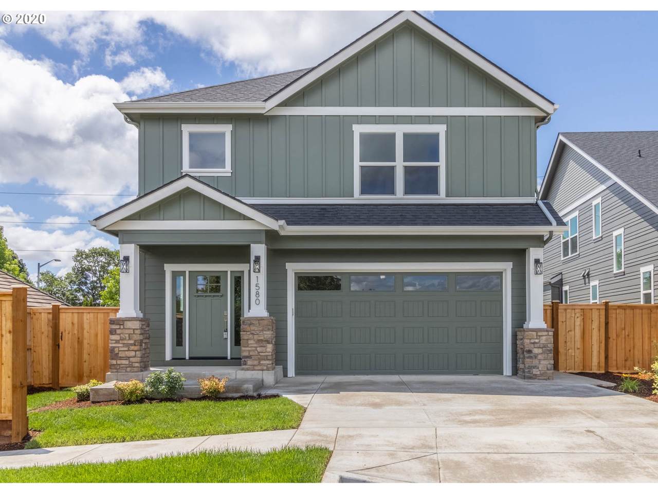 1520 Nestucca Ave - Photo 1