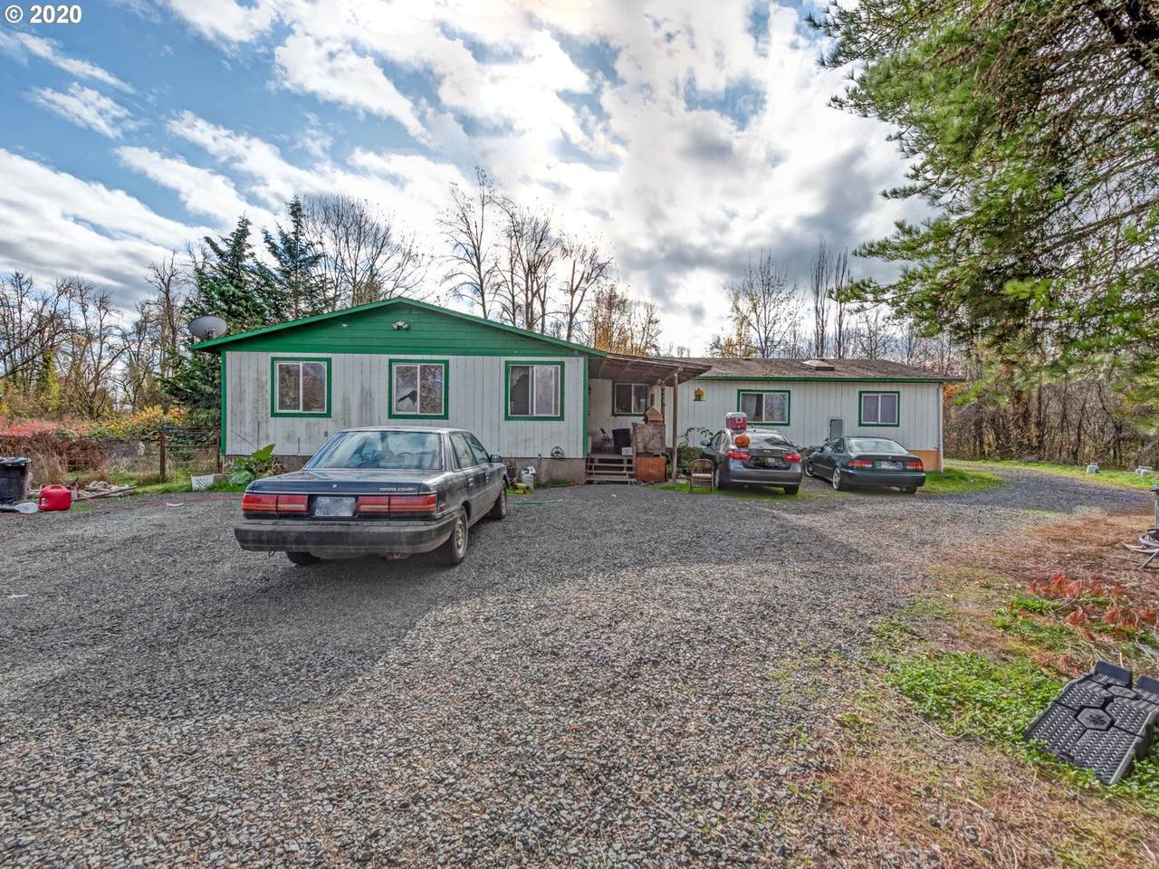32990 Lynx Hollow Rd - Photo 1