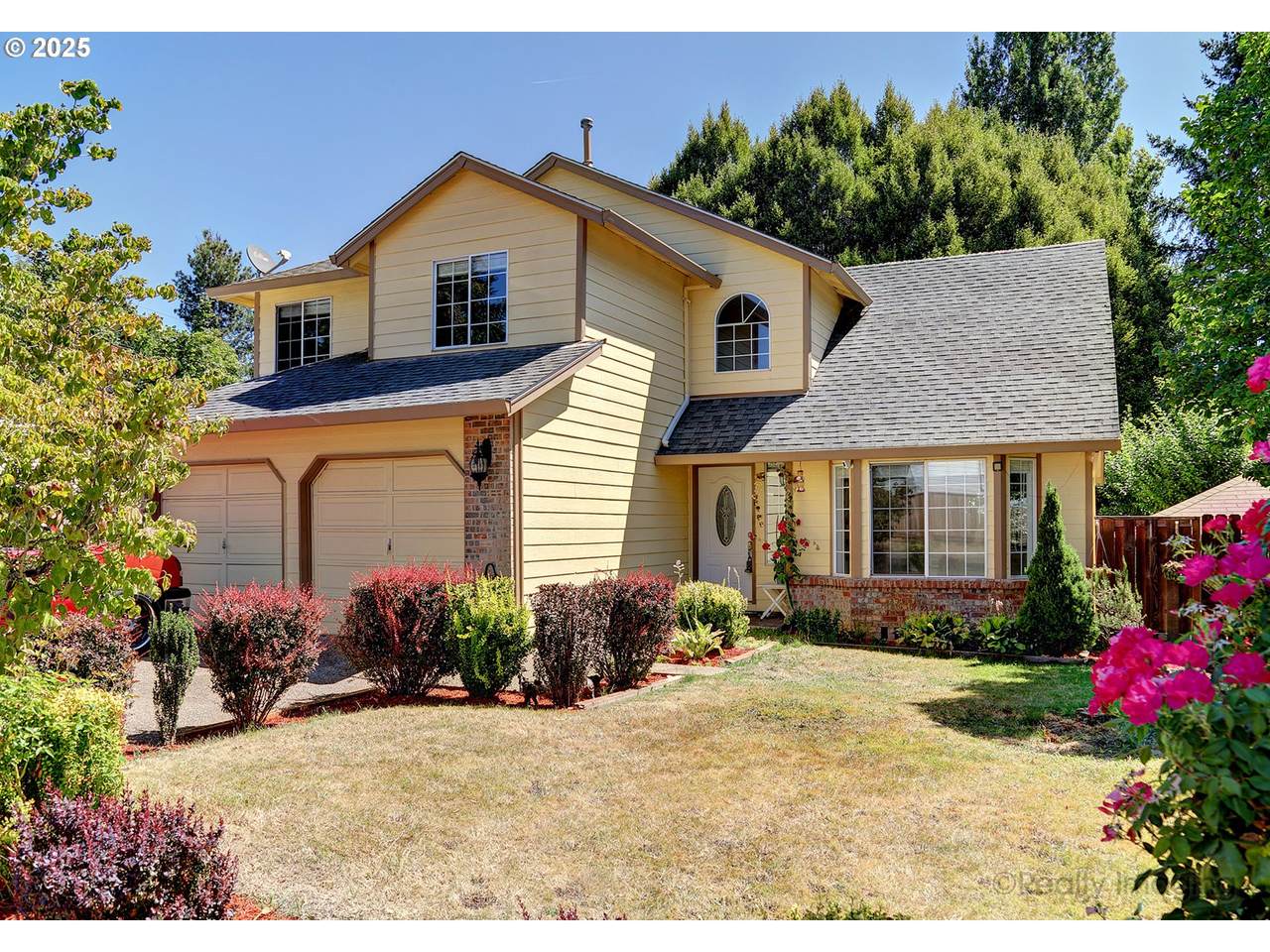 7560 157TH Ave - Photo 1