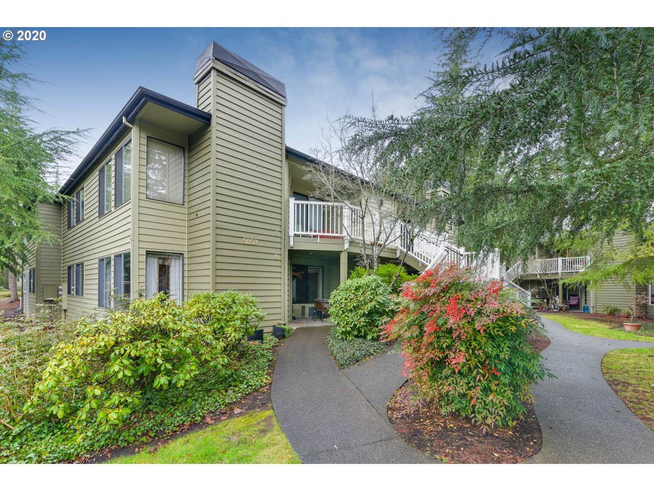 5053 Foothills Dr - Photo 1