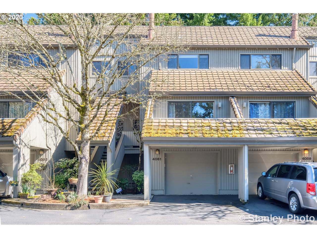 4061 Jefferson Pkwy - Photo 1