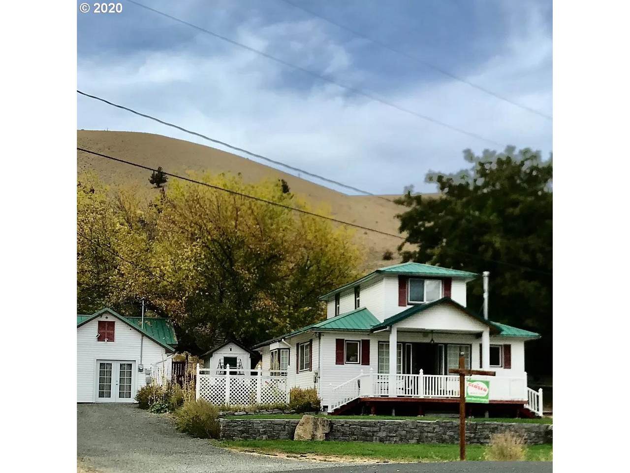 615 Mountain Blvd - Photo 1