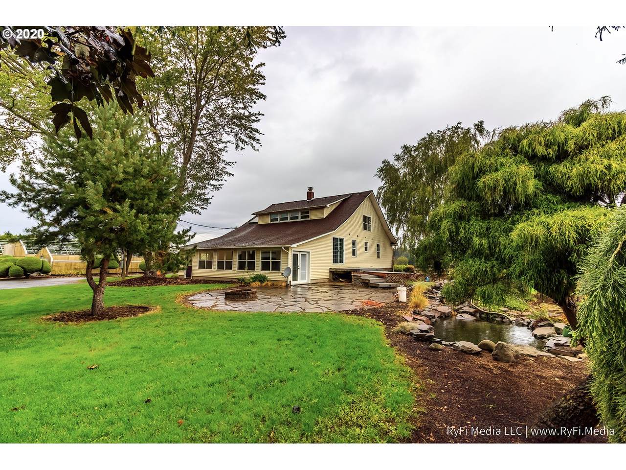 28923 Barlow Rd - Photo 1