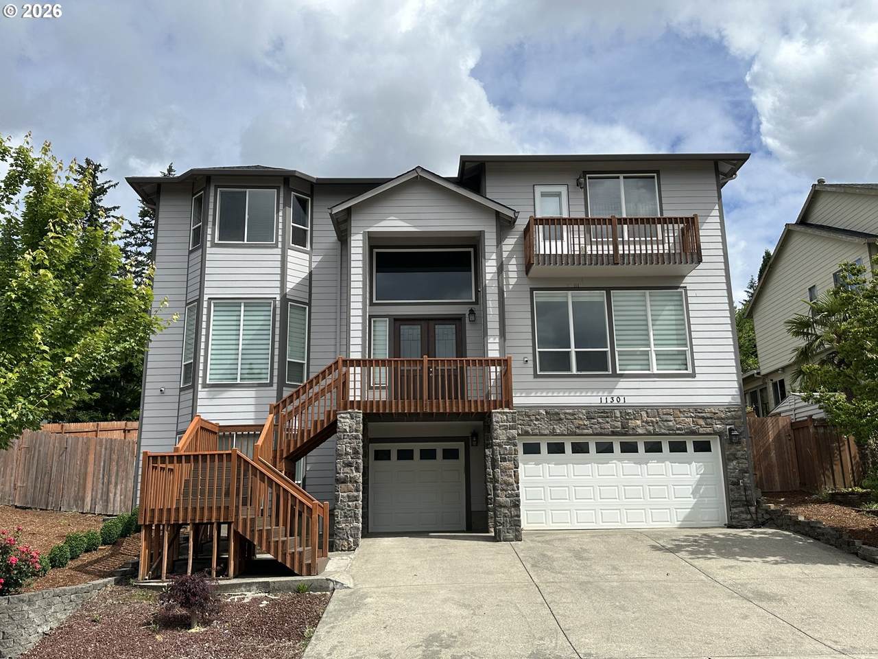 11301 Cascade View Dr - Photo 1