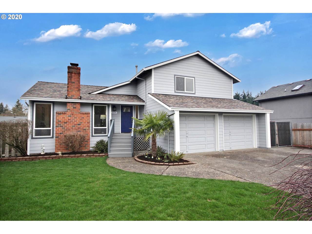2235 Norman Ave - Photo 1