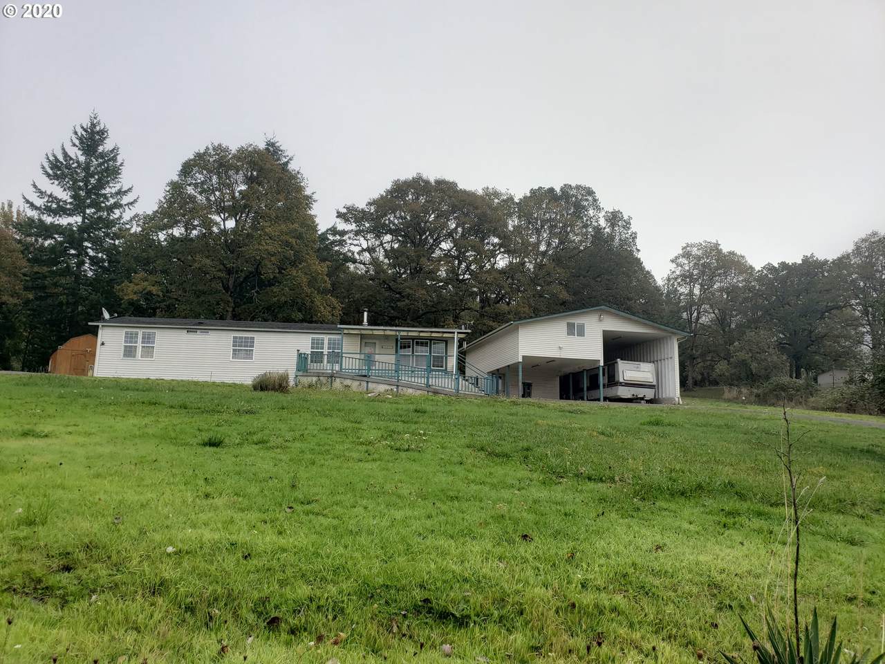 5224 Meeker Dr - Photo 1