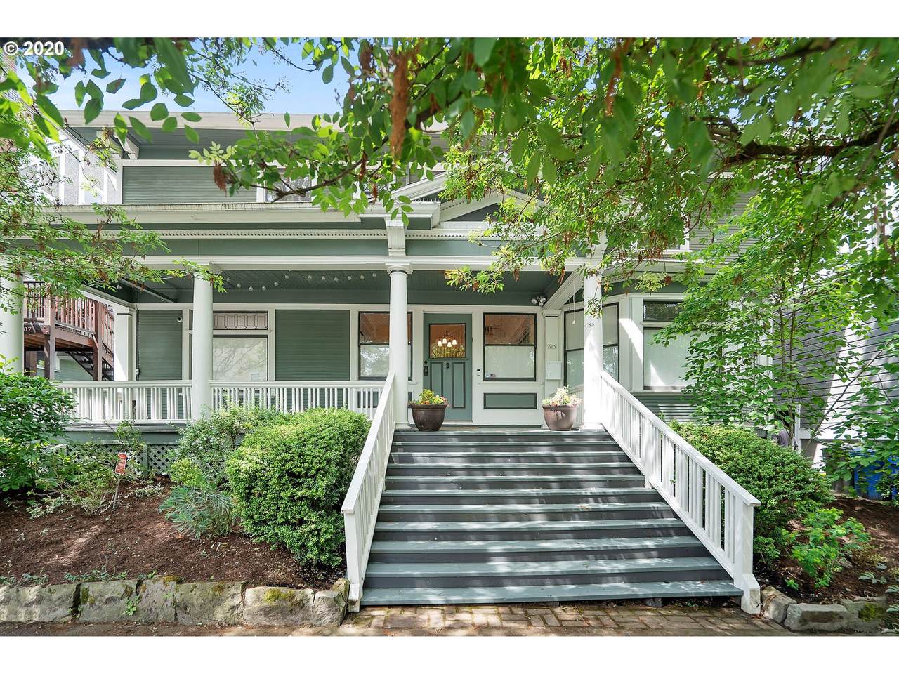 615 22ND Ave - Photo 1
