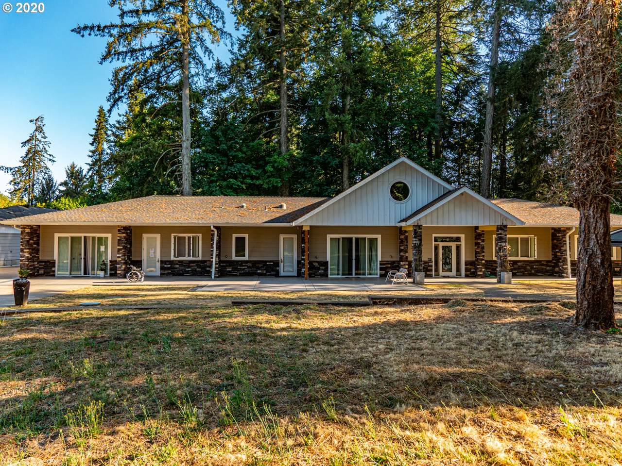 1340 Shady Ln - Photo 1