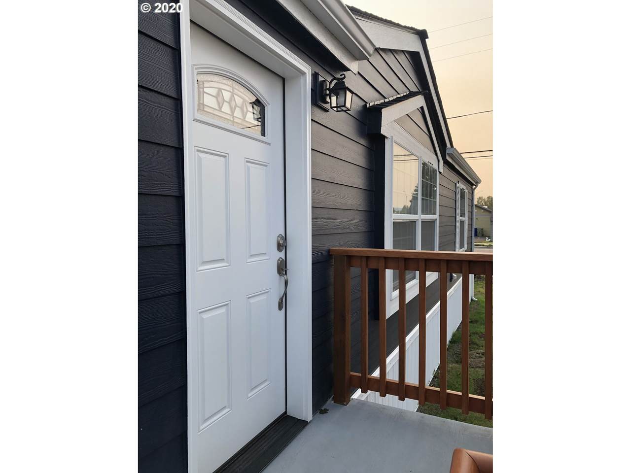 570 10th Ave - Photo 1