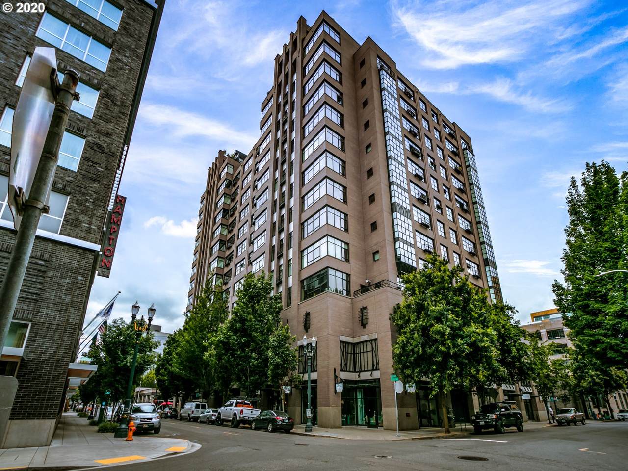 333 9TH Ave - Photo 1