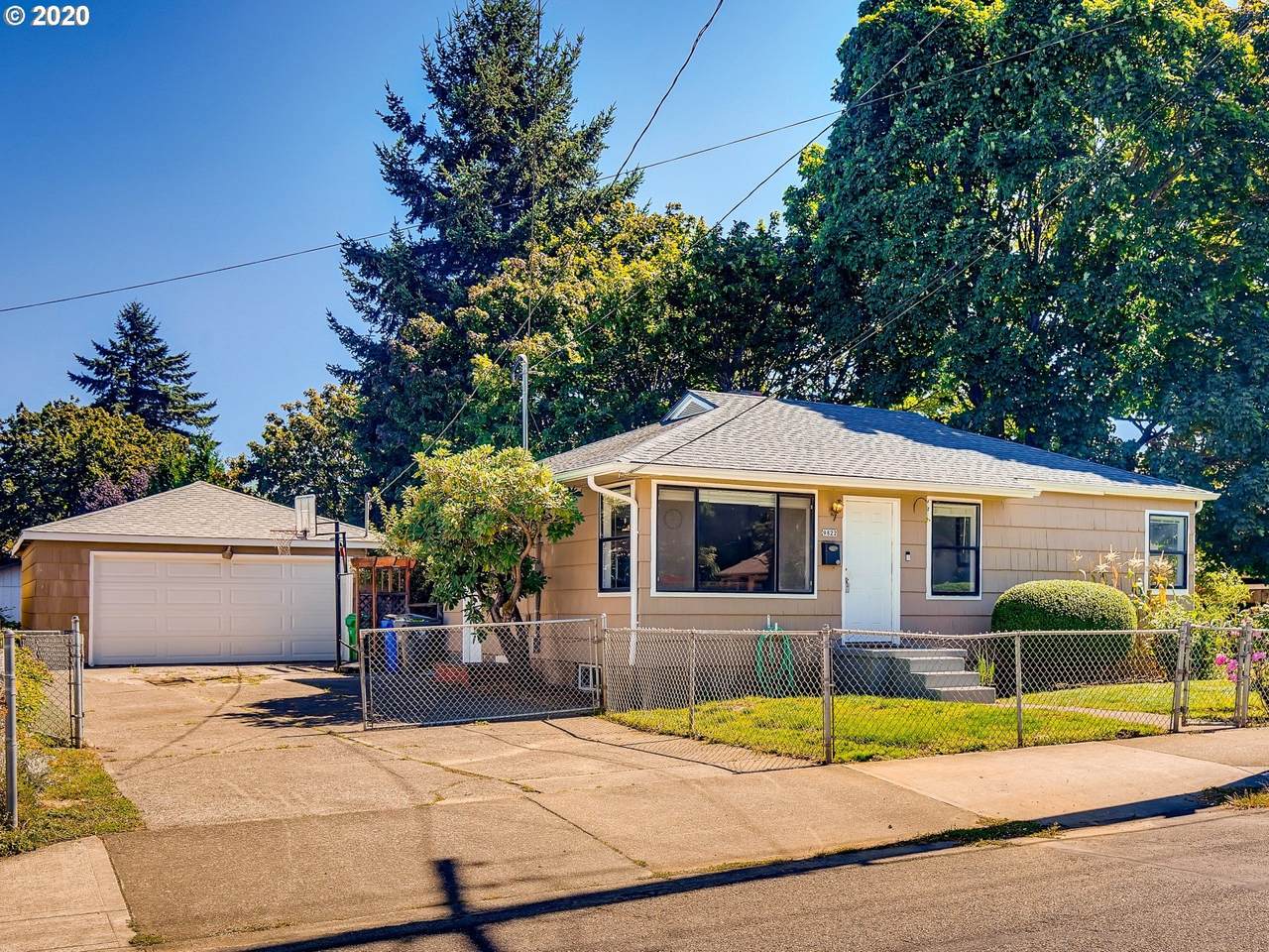 9822 Macrum Ave - Photo 1