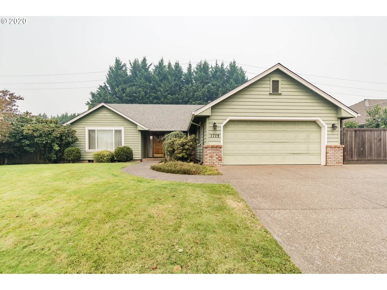 1719 Victorian Way - Photo 1