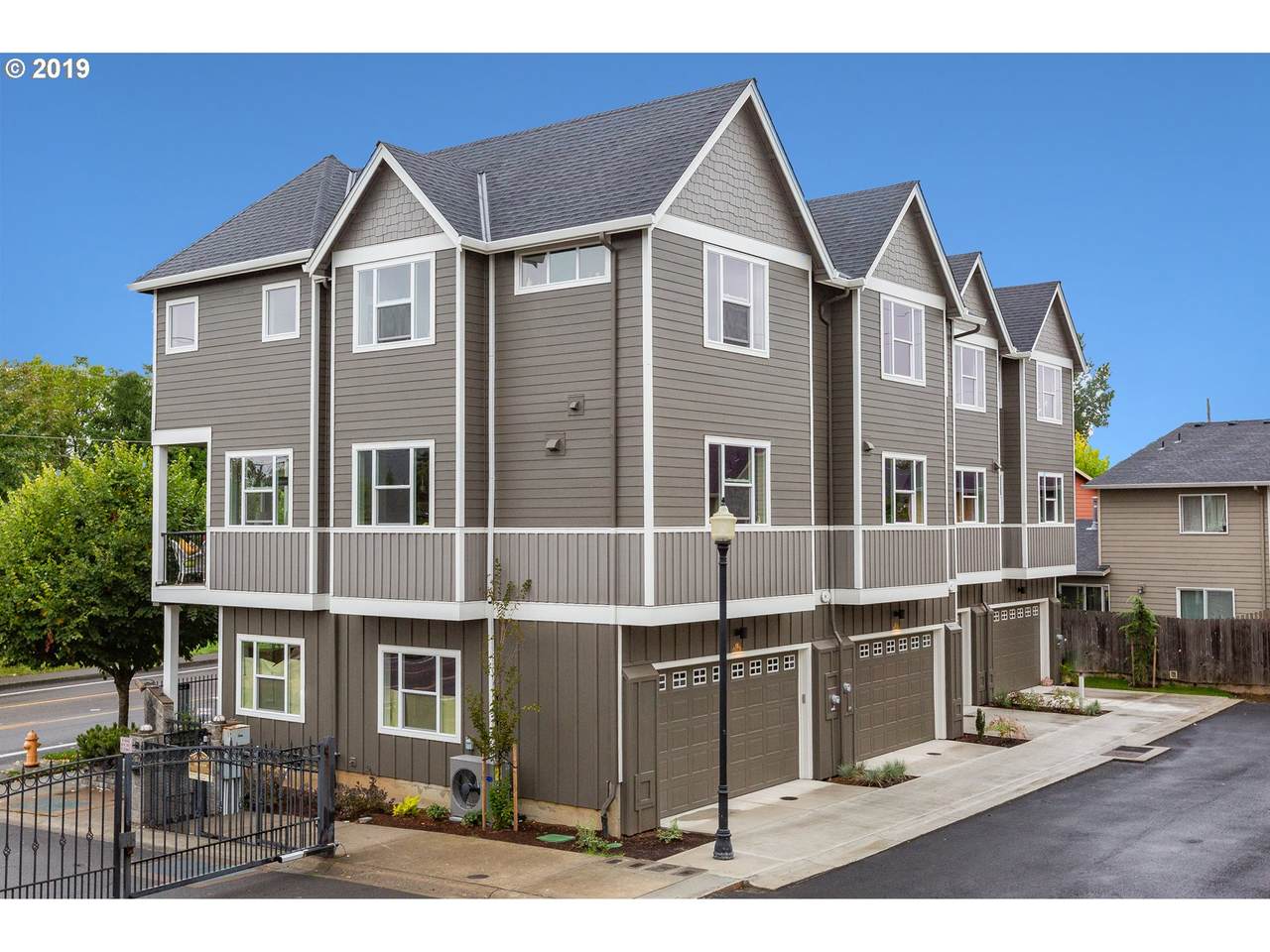 475 Liberty Ave - Photo 1