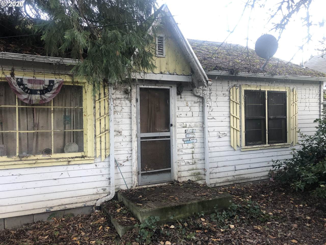 1851 Starmer St - Photo 1