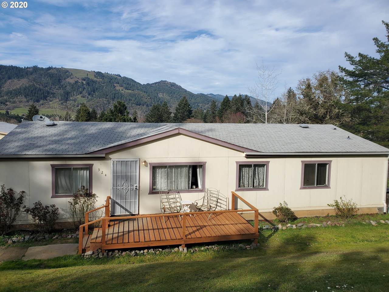 324 Indian Ln - Photo 1