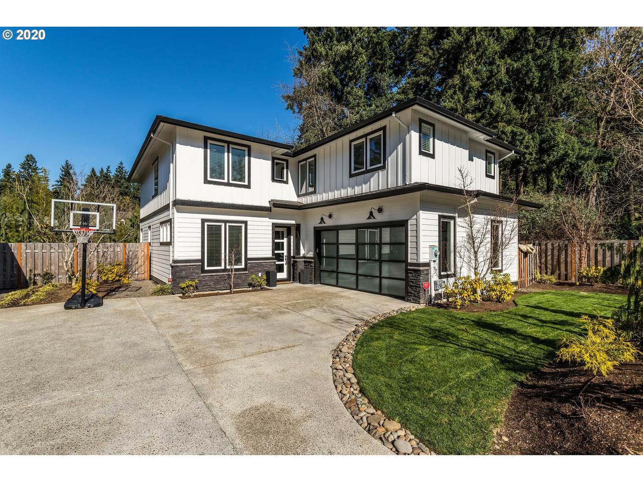 4743 Upper Dr - Photo 1
