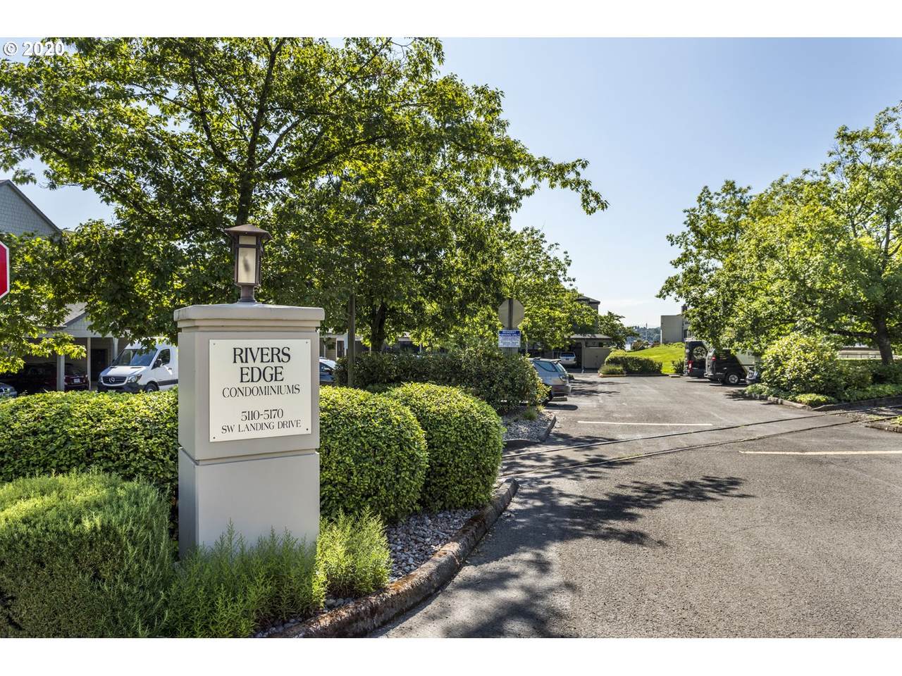 5170 Landing Dr - Photo 1