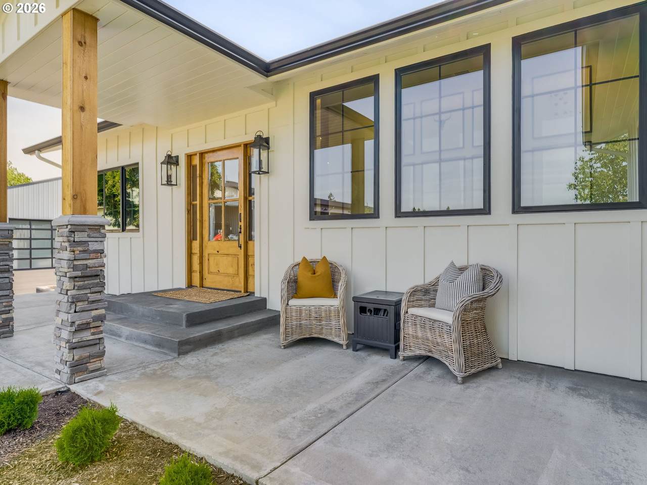 https://bt-photos.global.ssl.fastly.net/portland/1280_boomver_1_205006972-2.jpg