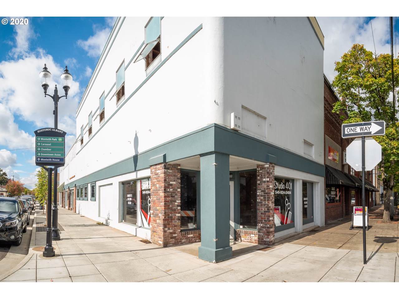 401 2nd Ave - Photo 1
