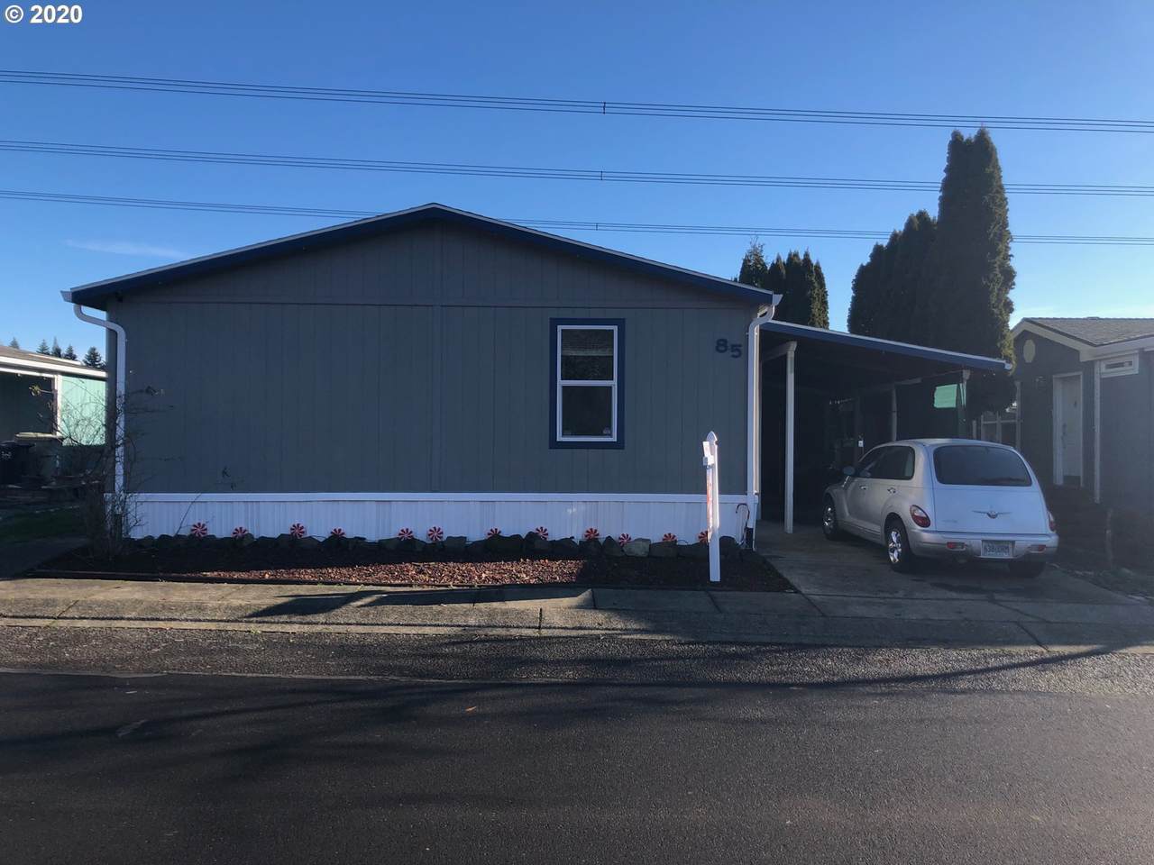 8300 Quatama St - Photo 1