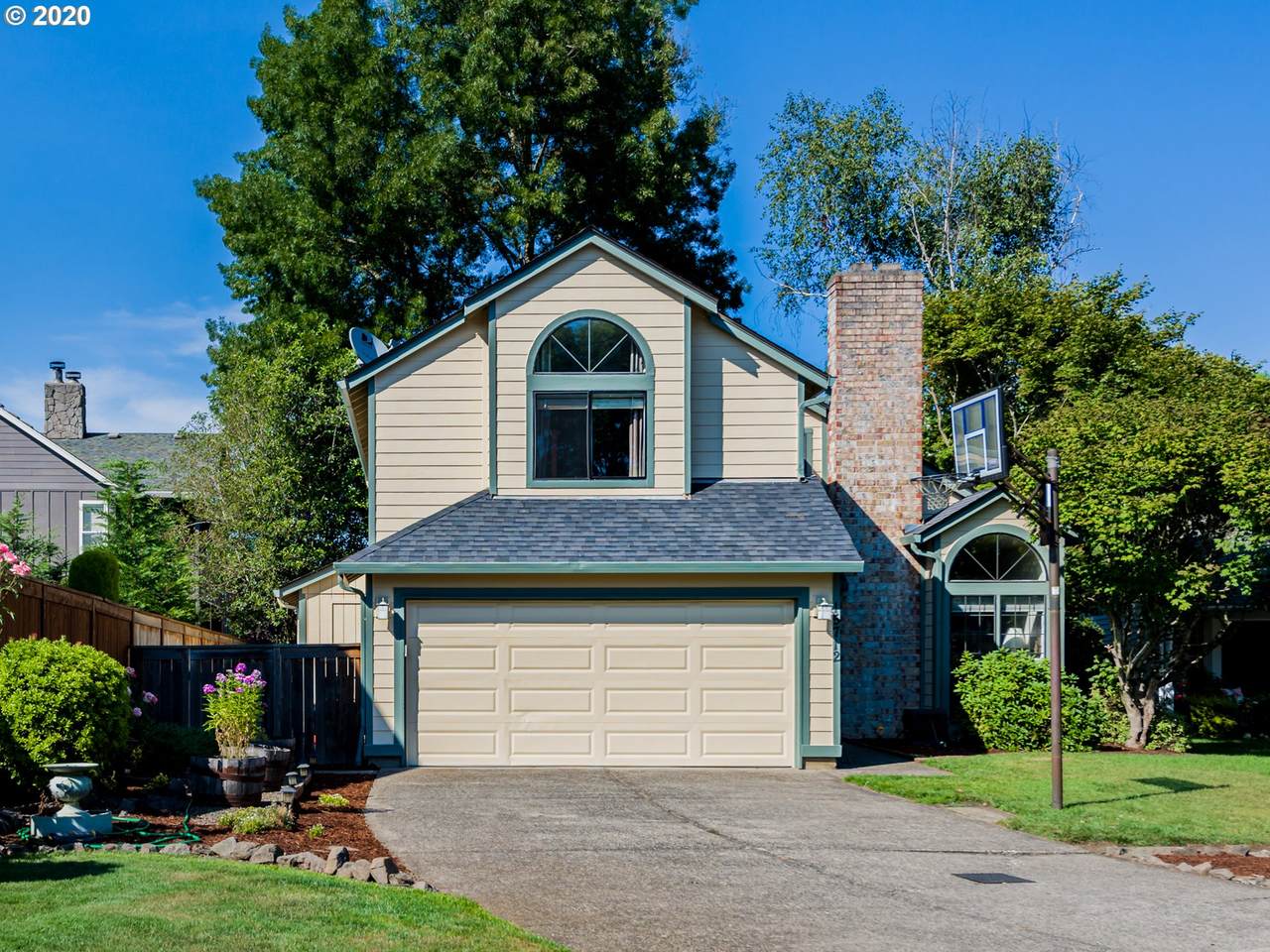 15712 Meadow Park Cir - Photo 1