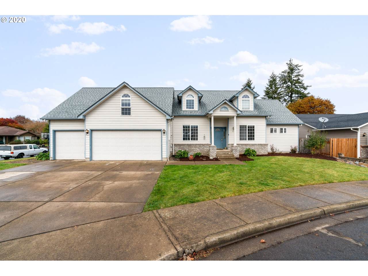 1311 Tropicana Ct - Photo 1