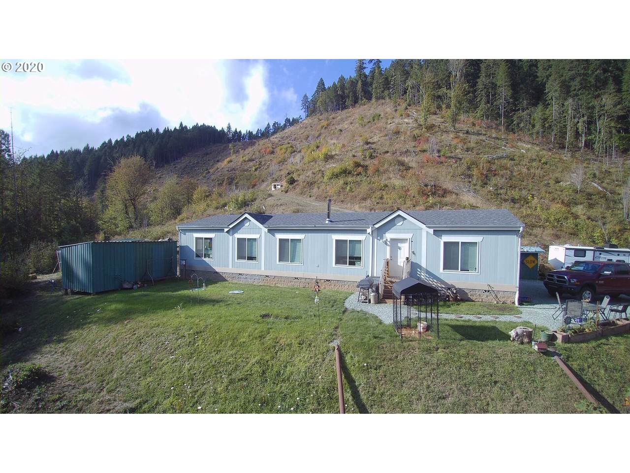 9924 North Myrtle Rd - Photo 1