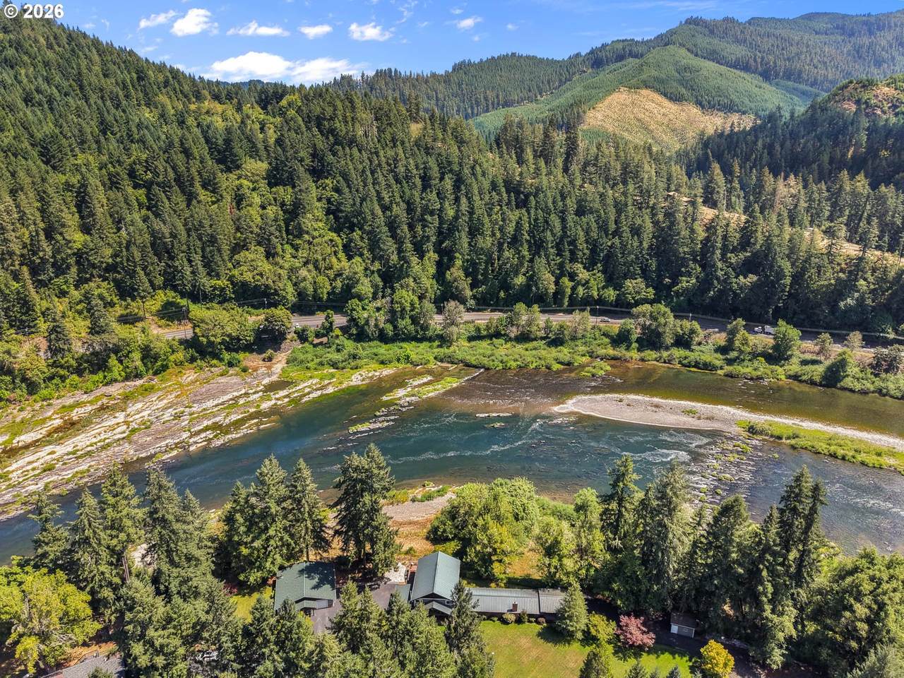 132 Cougar Creek Rd - Photo 1