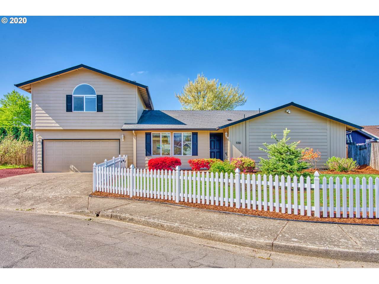 1130 Naomi Ct - Photo 1