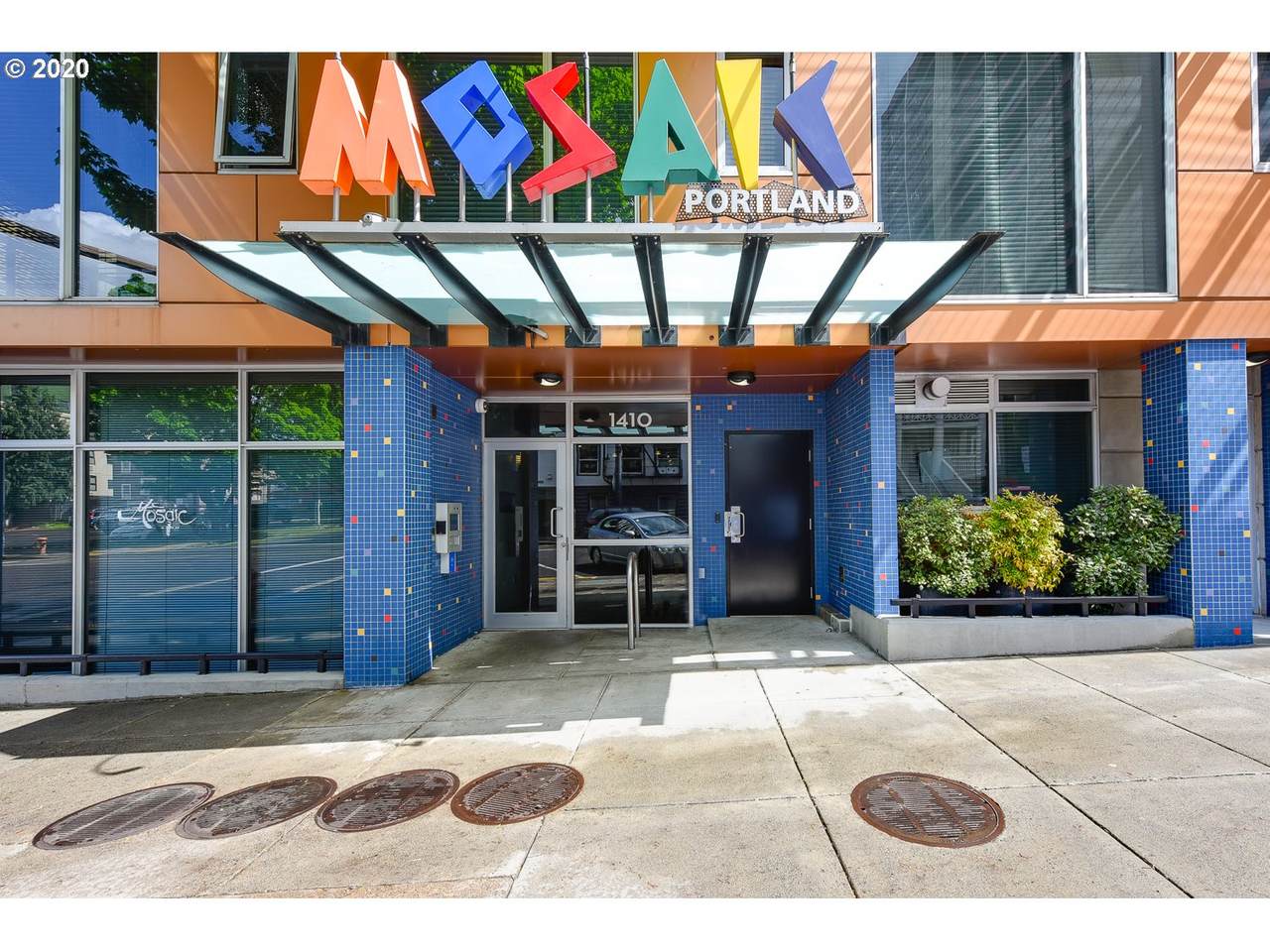 1410 11TH Ave - Photo 1