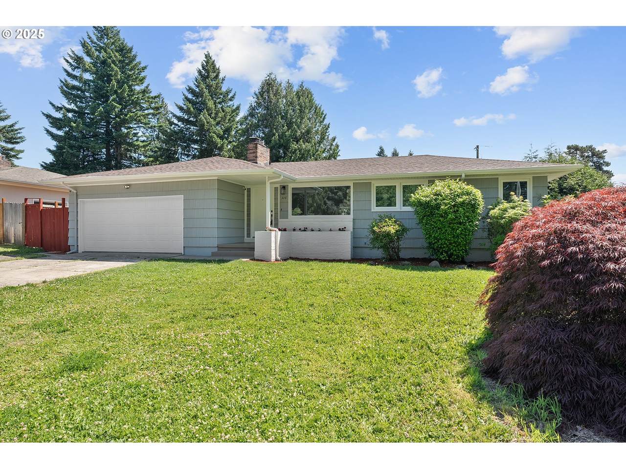 116 153RD Ave - Photo 1