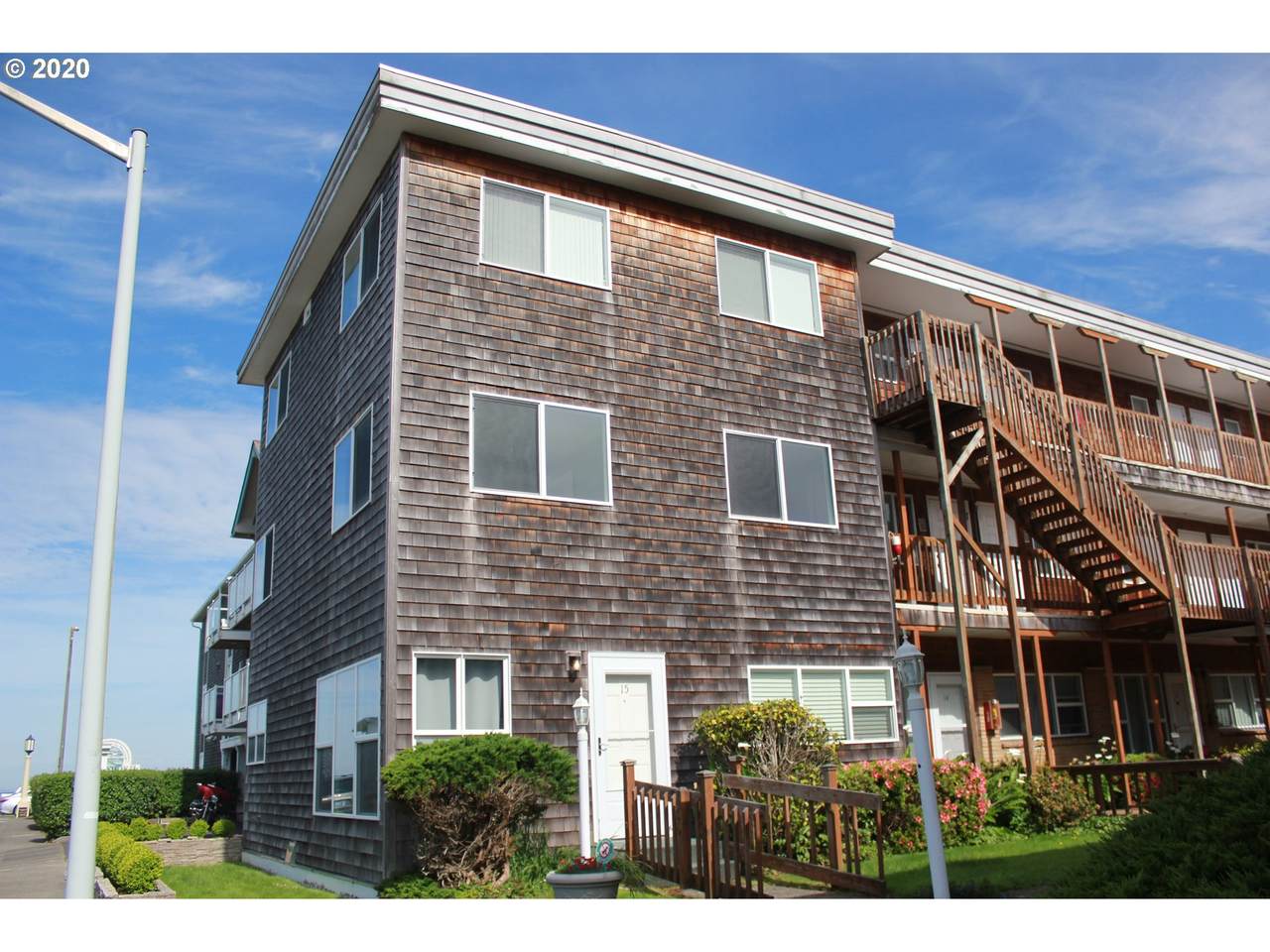 40 Avenue U - Photo 1