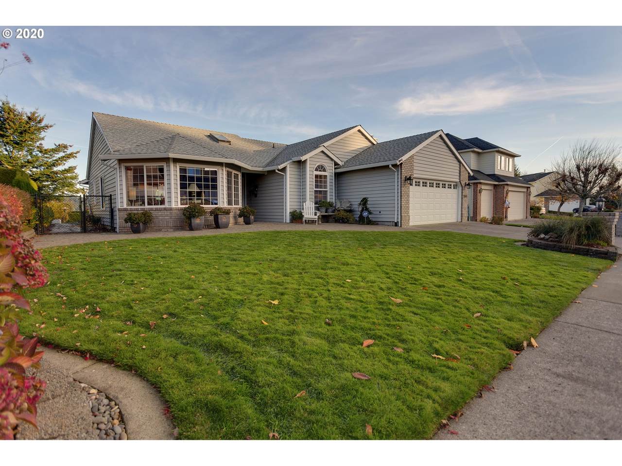 1644 Kendall Ct - Photo 1