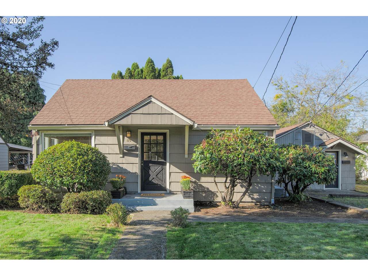 45 94TH Ave - Photo 1