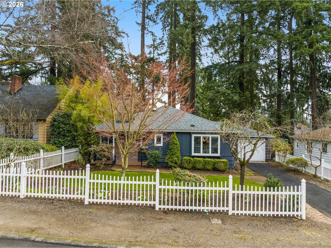 https://bt-photos.global.ssl.fastly.net/portland/1280_boomver_1_207053397-2.jpg