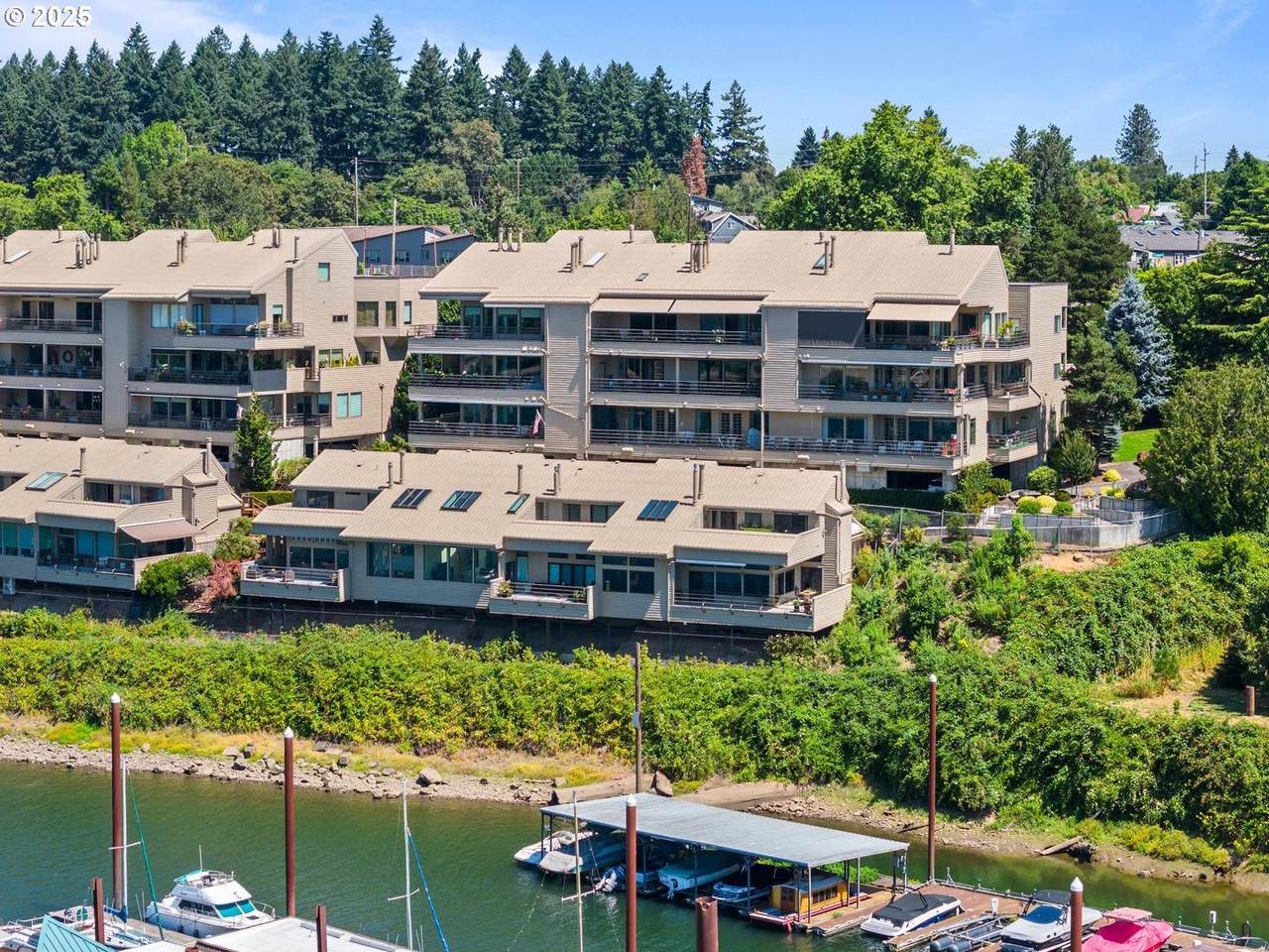 318 Spokane St - Photo 1