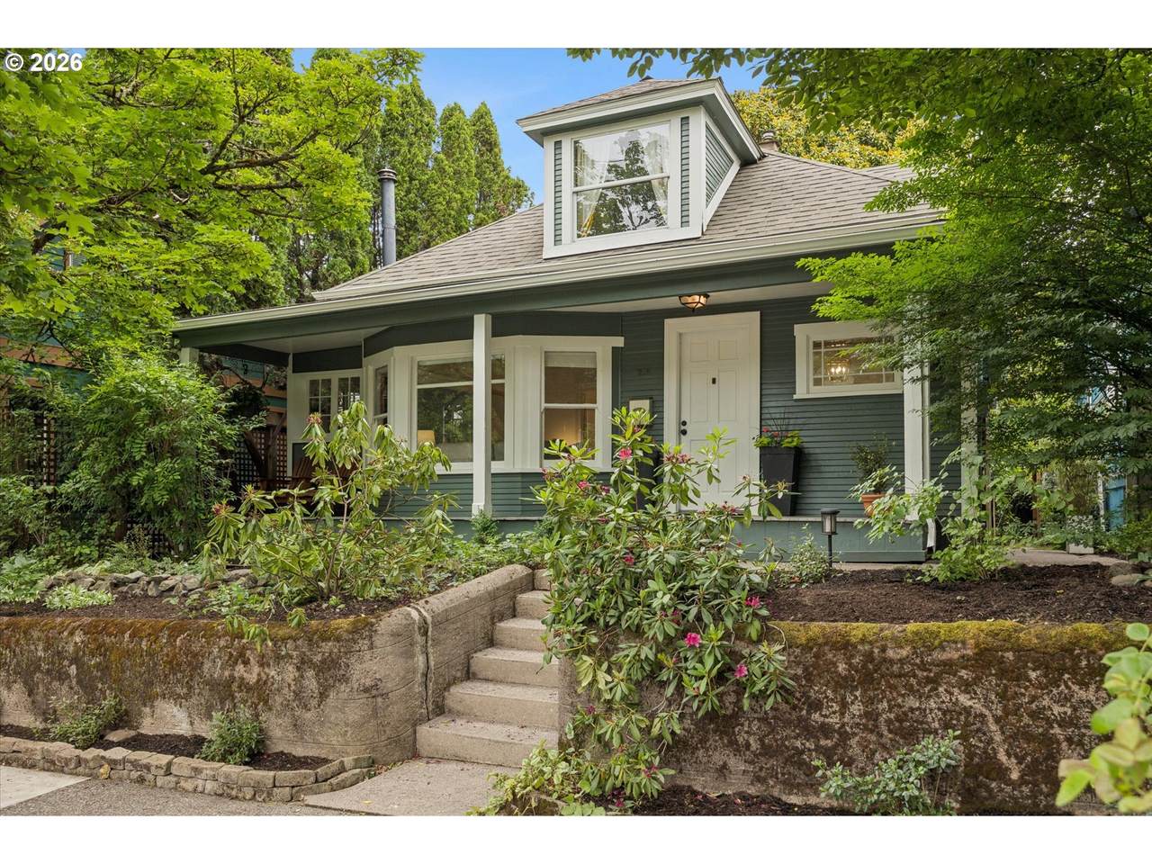 3218 Water Ave - Photo 1