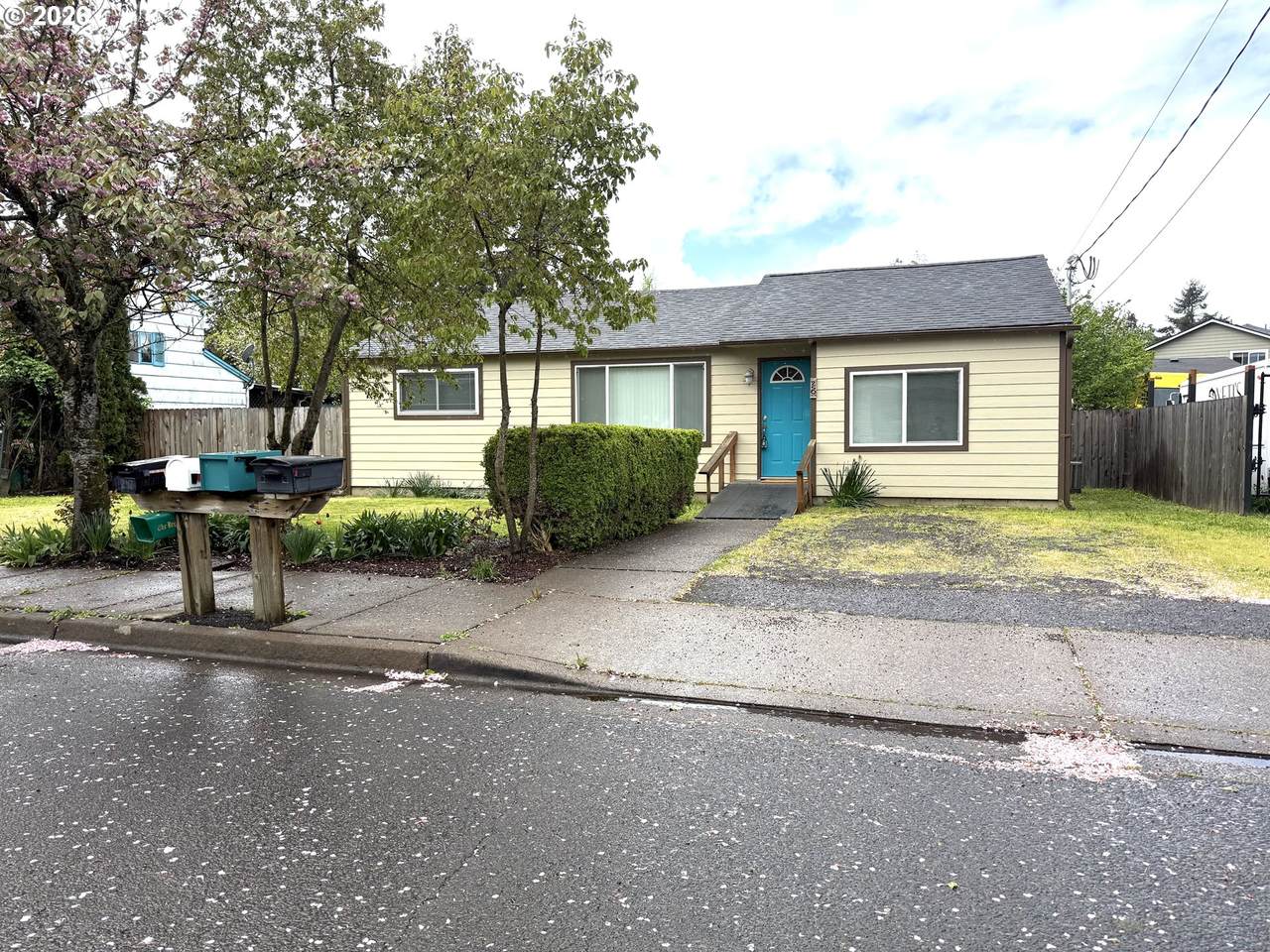 https://bt-photos.global.ssl.fastly.net/portland/1280_boomver_1_209360140-2.jpg