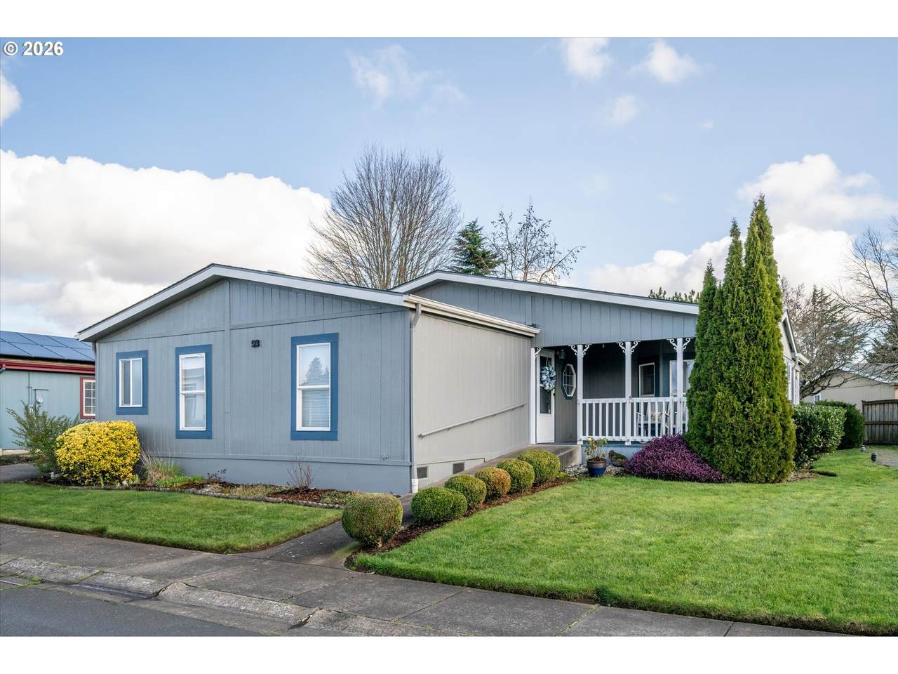 4055 Royal Ave - Photo 1