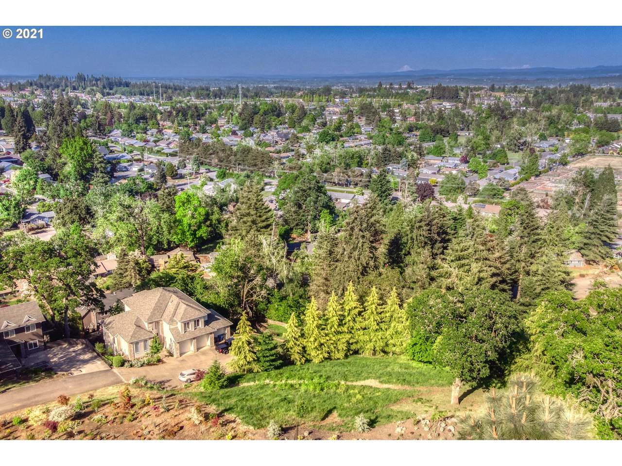 850 La Cresta Ct - Photo 1