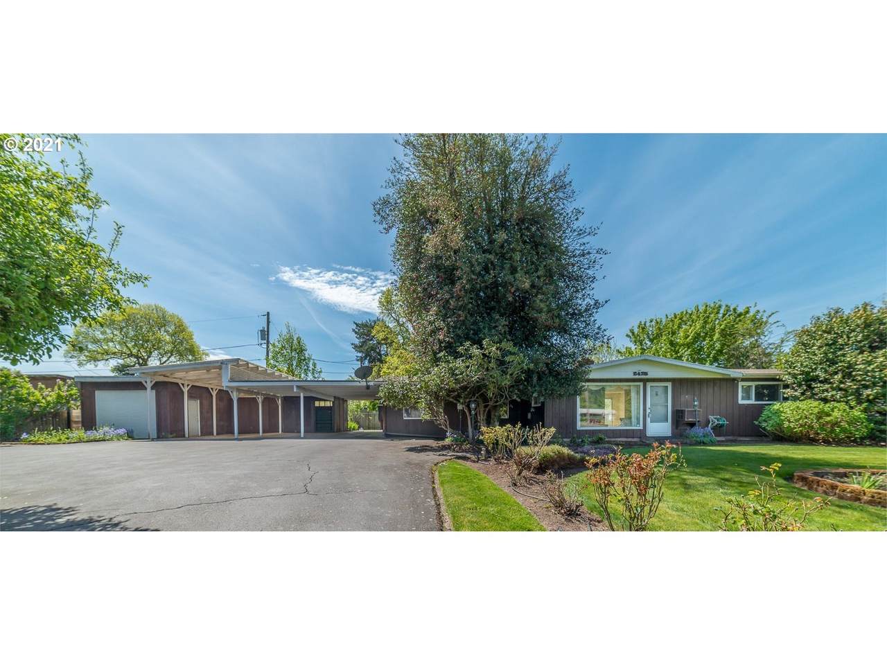2425 Hayden Bridge Rd - Photo 1