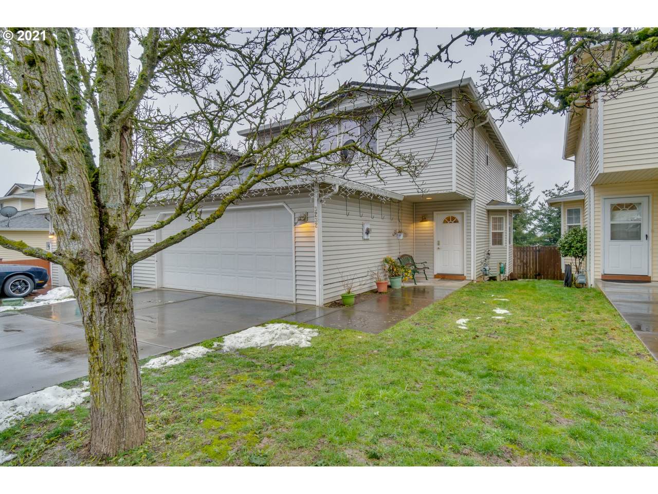 3232 Olive St - Photo 1