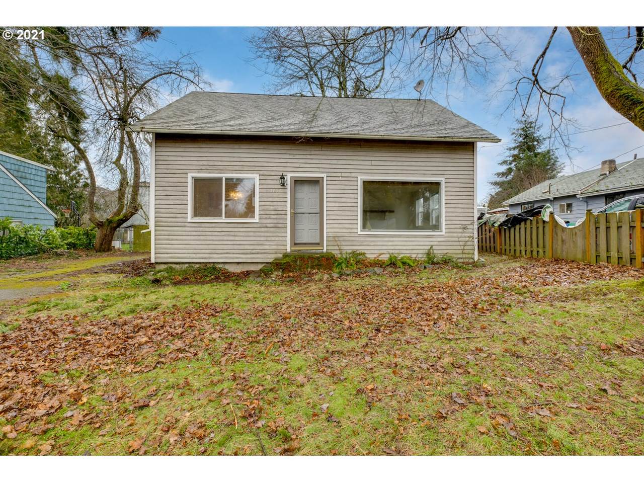 127 106TH Ave - Photo 1